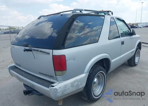1996 Chevrolet Blazer from USA, damaged, VIN 1GNCS18W3TK154160